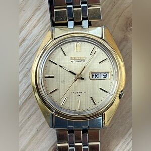 Seiko Automatic Rare Vintage Men’s Watch Two-Tone Bracelet Gold-Tone Dial Date